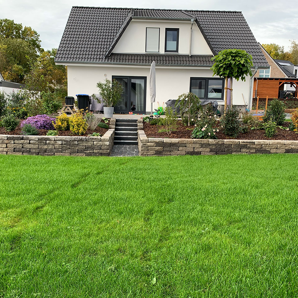 Jonas Schlieker, Blumenhaus Schlieker, Bild GaLabau, Gartenpflege, Landschaftspflege Lügde