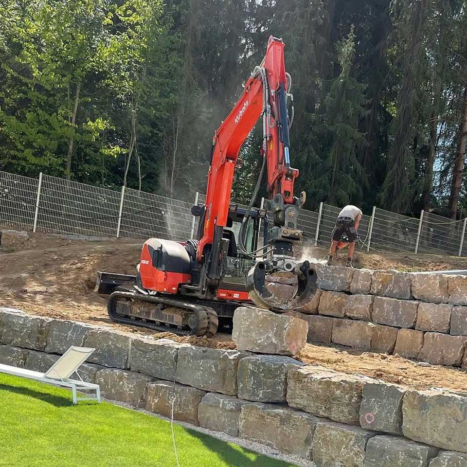 Blumenhausschlieker Lügde Garten- und Landsschaftsbau Gartengestaltung mit Bagger